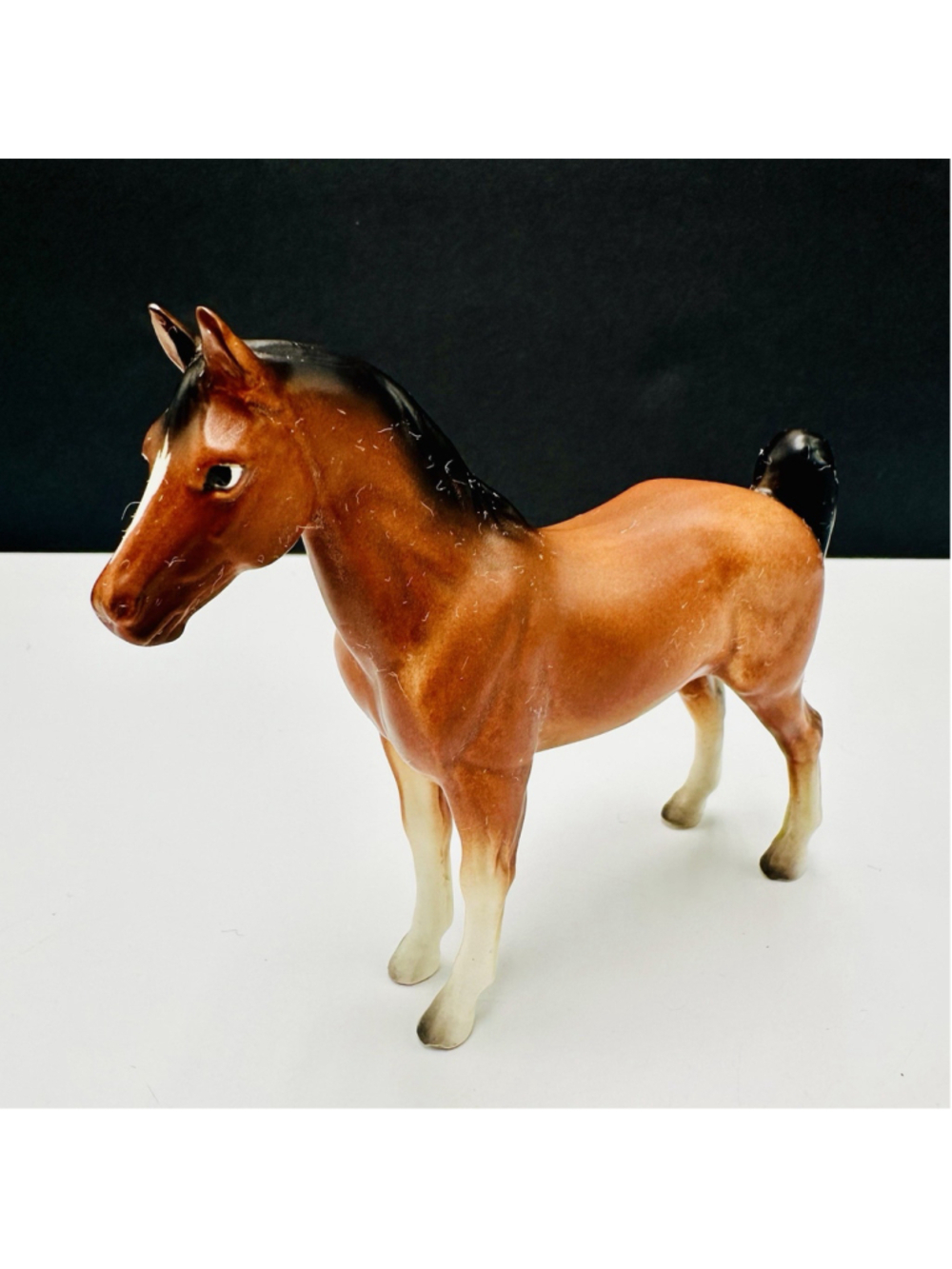 Vintage Japan Brown White Horse Pony Figurine 5 Inch Tall Ceramic Porcelain A323